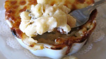 Backstreet Café Macaroni and Cheese