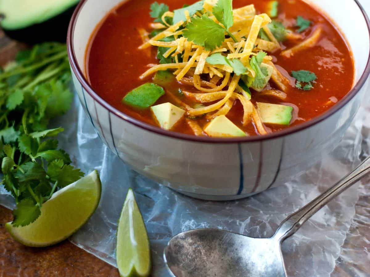 https://www.goodtaste.tv/wp-content/uploads/2018/11/tortilla-soup.jpg