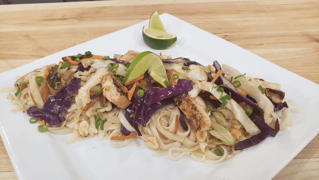 S6E13 John Soules Foods Honey Garlic And Sriracha Chicken Pad Thai 