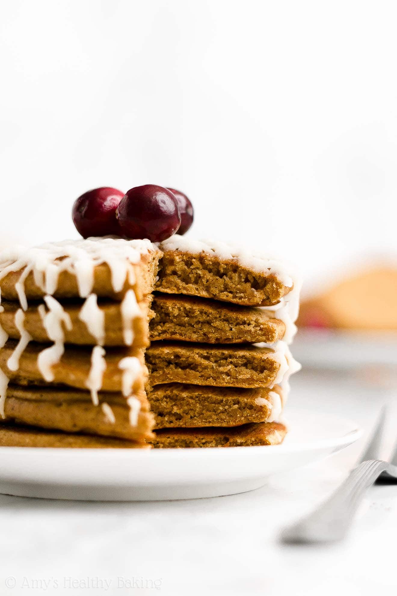 Healthy Gingerbread Pancakes