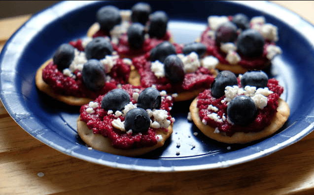 061324 beet blueberry and goat cheese rounds