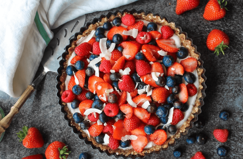 mixed berry and coconut cream pie